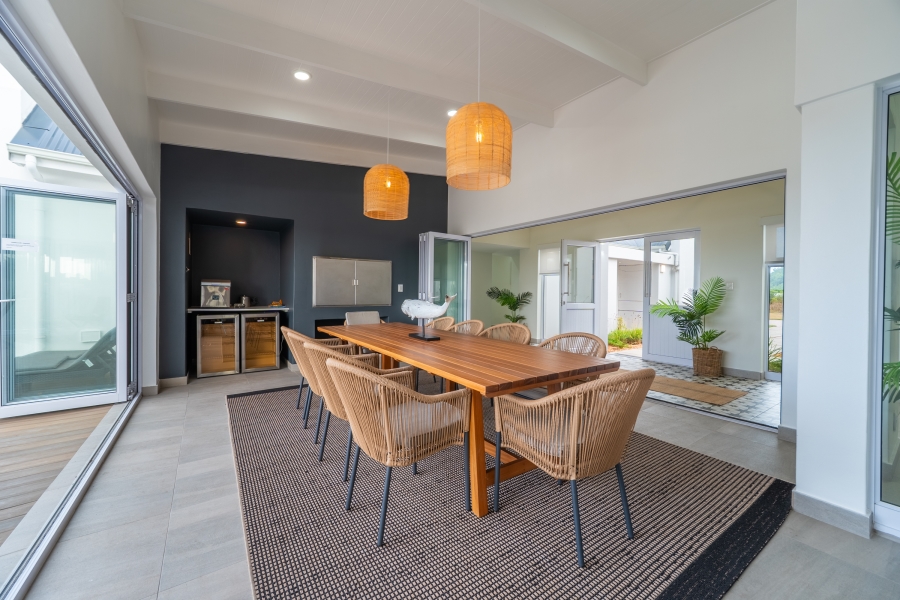 5 Bedroom Property for Sale in St Francis Links Eastern Cape